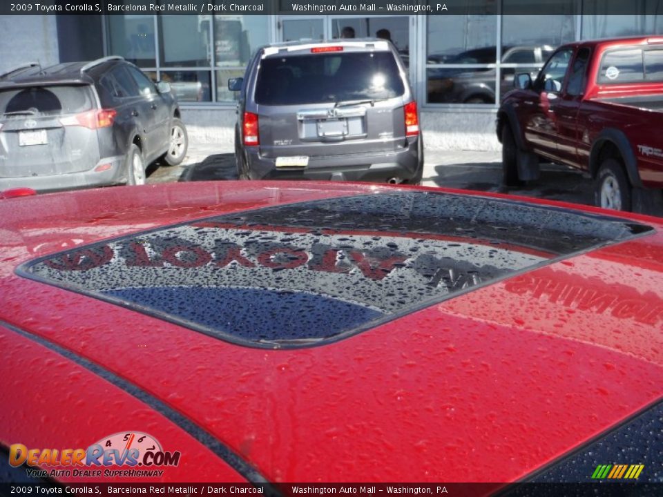 2009 Toyota Corolla S Barcelona Red Metallic / Dark Charcoal Photo #4