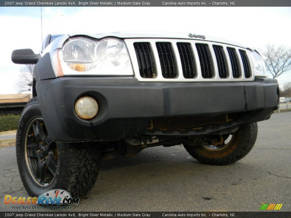 2007 Jeep Grand Cherokee Laredo 4x4 Bright Silver Metallic / Medium Slate Gray Photo #1