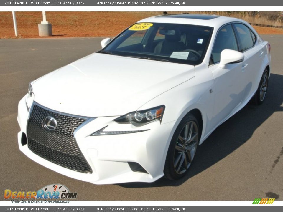 Front 3/4 View of 2015 Lexus IS 350 F Sport Photo #2
