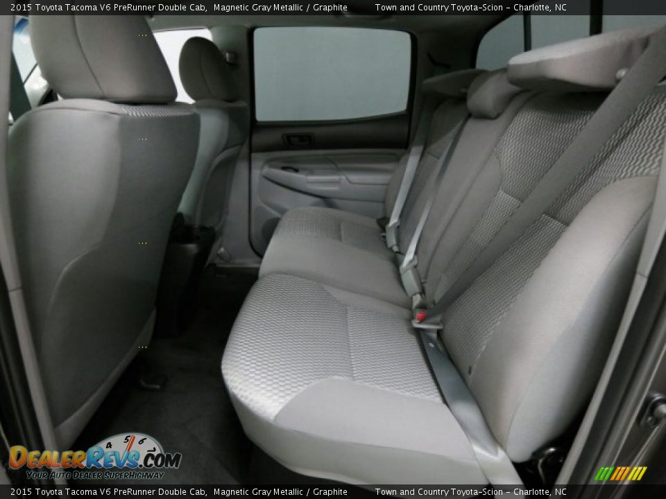 2015 Toyota Tacoma V6 PreRunner Double Cab Magnetic Gray Metallic / Graphite Photo #26