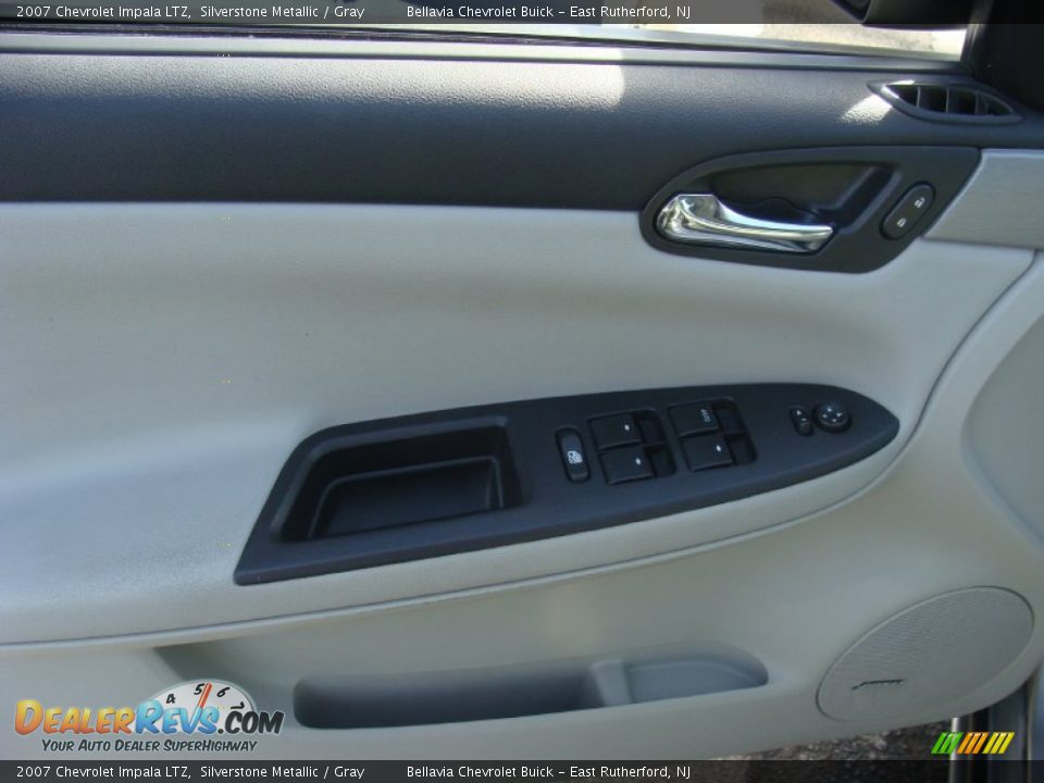 2007 Chevrolet Impala LTZ Silverstone Metallic / Gray Photo #6