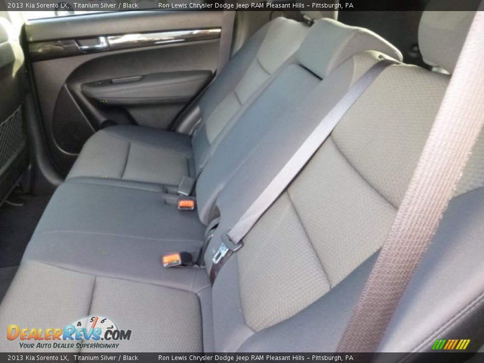 2013 Kia Sorento LX Titanium Silver / Black Photo #14