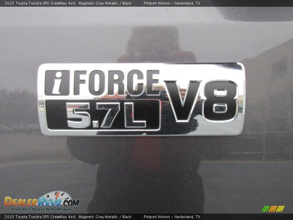 2015 Toyota Tundra SR5 CrewMax 4x4 Magnetic Gray Metallic / Black Photo #14