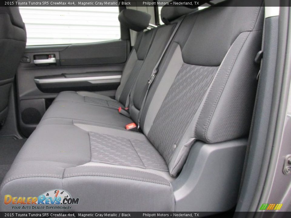 2015 Toyota Tundra SR5 CrewMax 4x4 Magnetic Gray Metallic / Black Photo #21