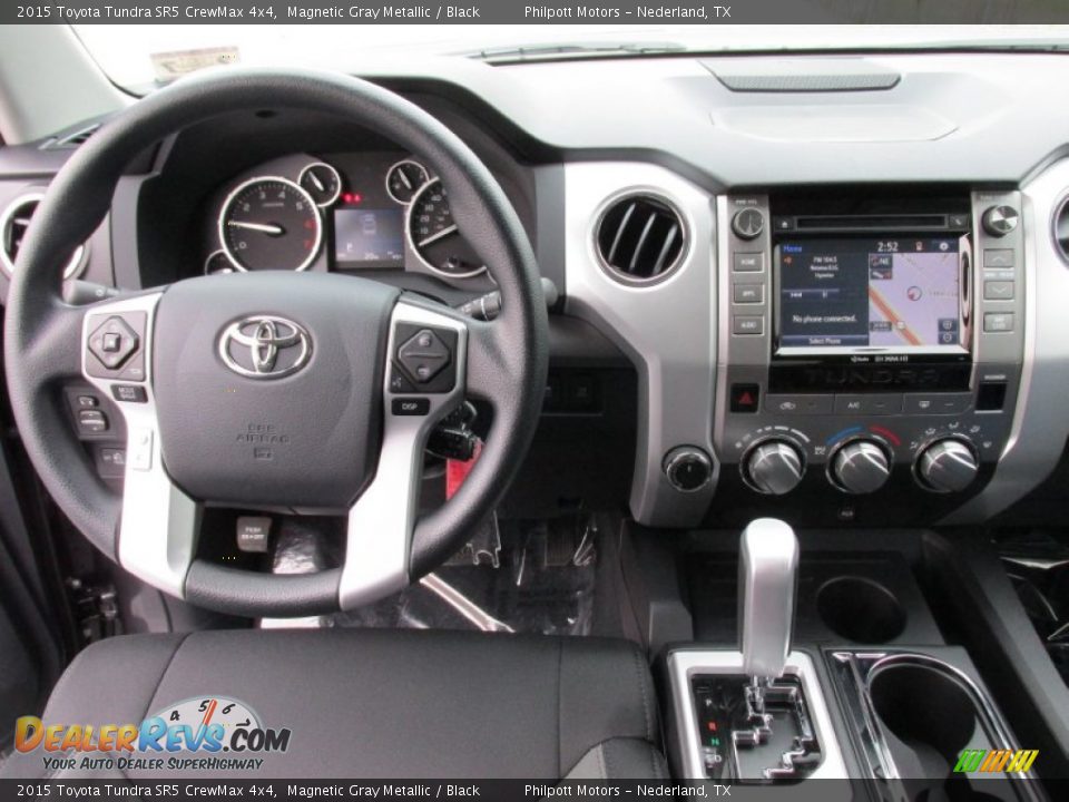 2015 Toyota Tundra SR5 CrewMax 4x4 Magnetic Gray Metallic / Black Photo #26