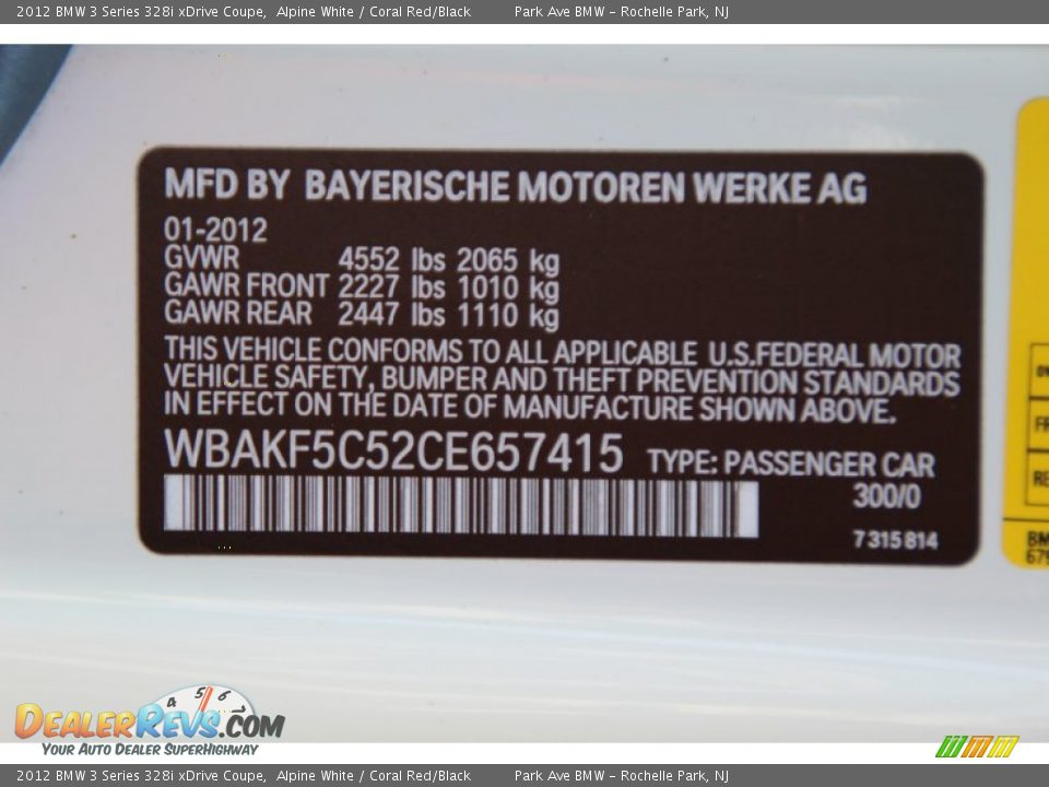 2012 BMW 3 Series 328i xDrive Coupe Alpine White / Coral Red/Black Photo #33
