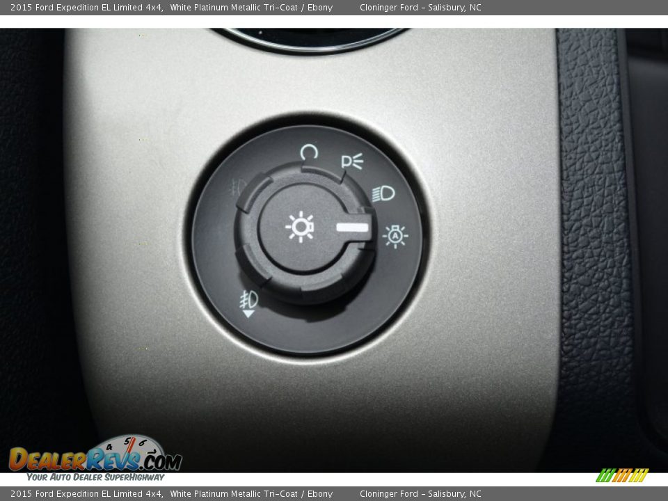 Controls of 2015 Ford Expedition EL Limited 4x4 Photo #31