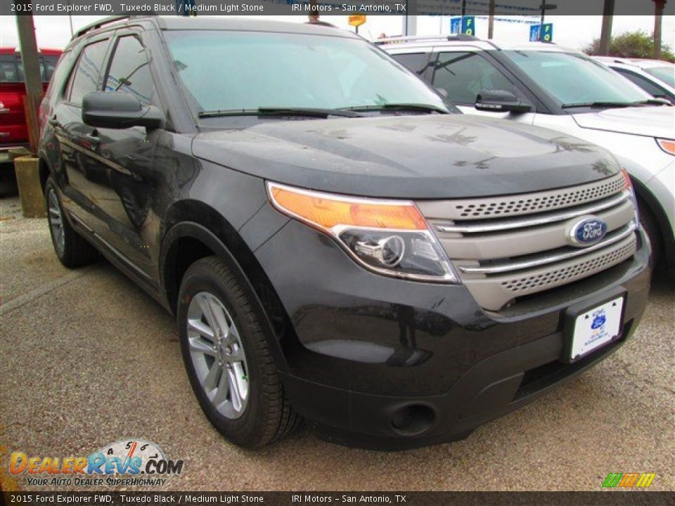 2015 Ford Explorer FWD Tuxedo Black / Medium Light Stone Photo #1