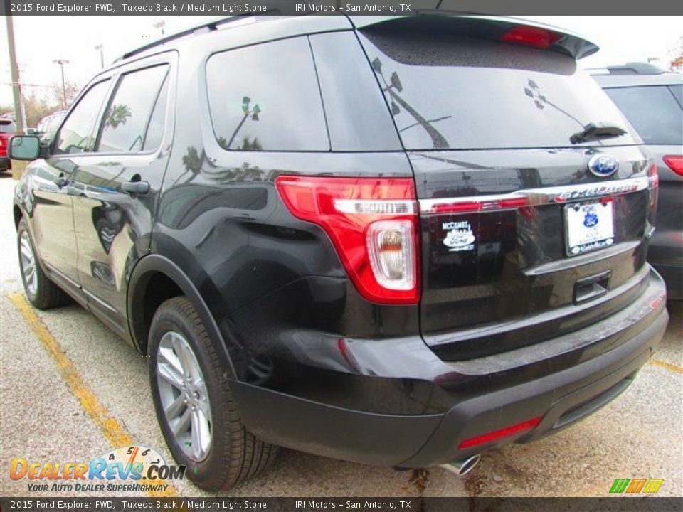 2015 Ford Explorer FWD Tuxedo Black / Medium Light Stone Photo #7