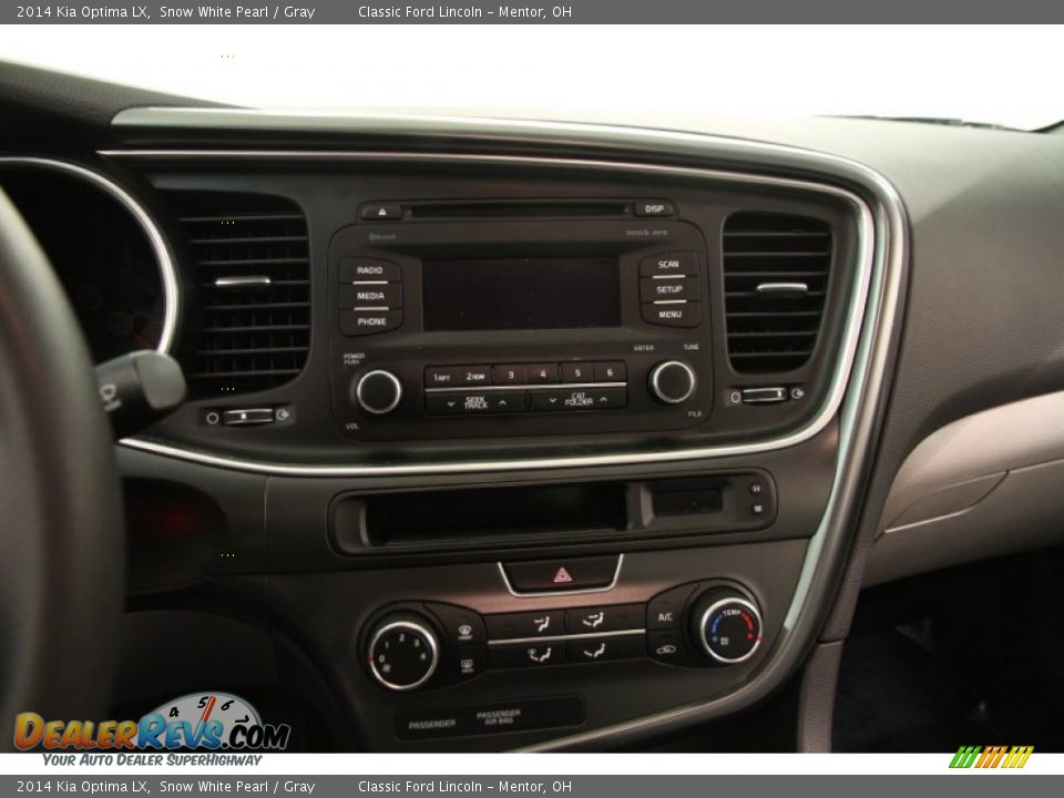 Controls of 2014 Kia Optima LX Photo #7