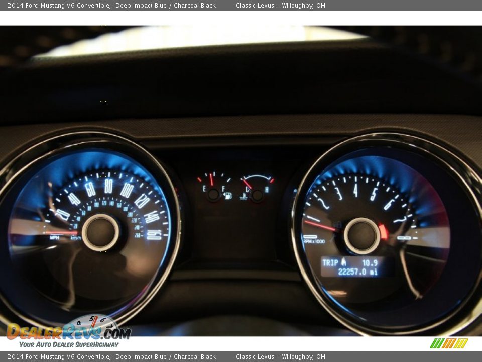 2014 Ford Mustang V6 Convertible Deep Impact Blue / Charcoal Black Photo #10