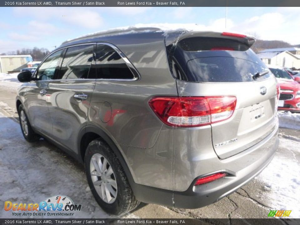 2016 Kia Sorento LX AWD Titanium Silver / Satin Black Photo #5