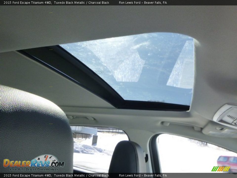 2015 Ford Escape Titanium 4WD Tuxedo Black Metallic / Charcoal Black Photo #11