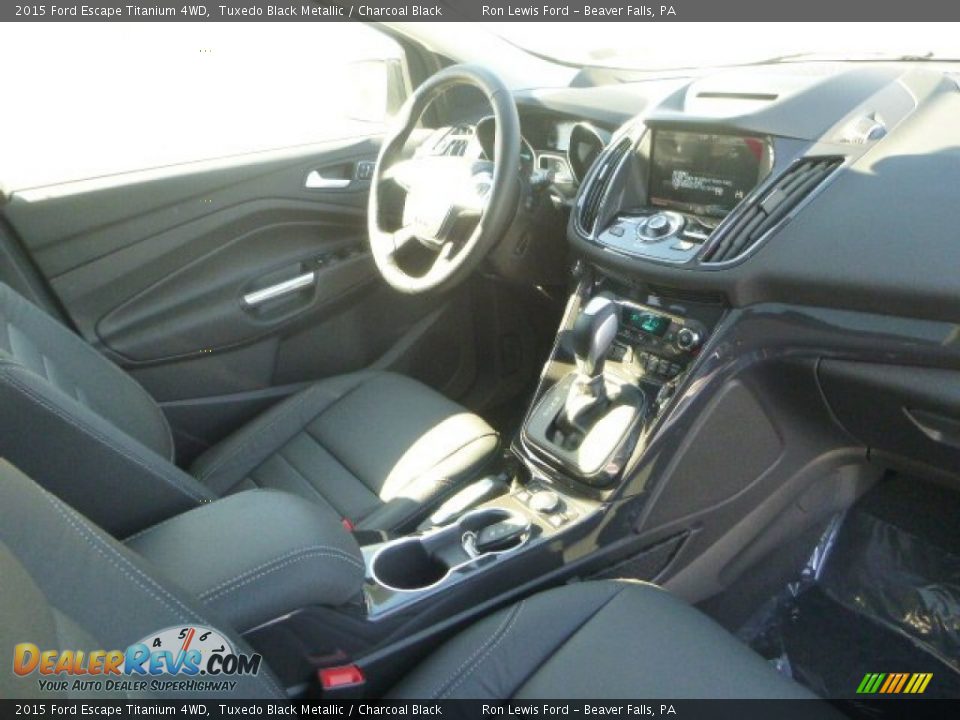 2015 Ford Escape Titanium 4WD Tuxedo Black Metallic / Charcoal Black Photo #12