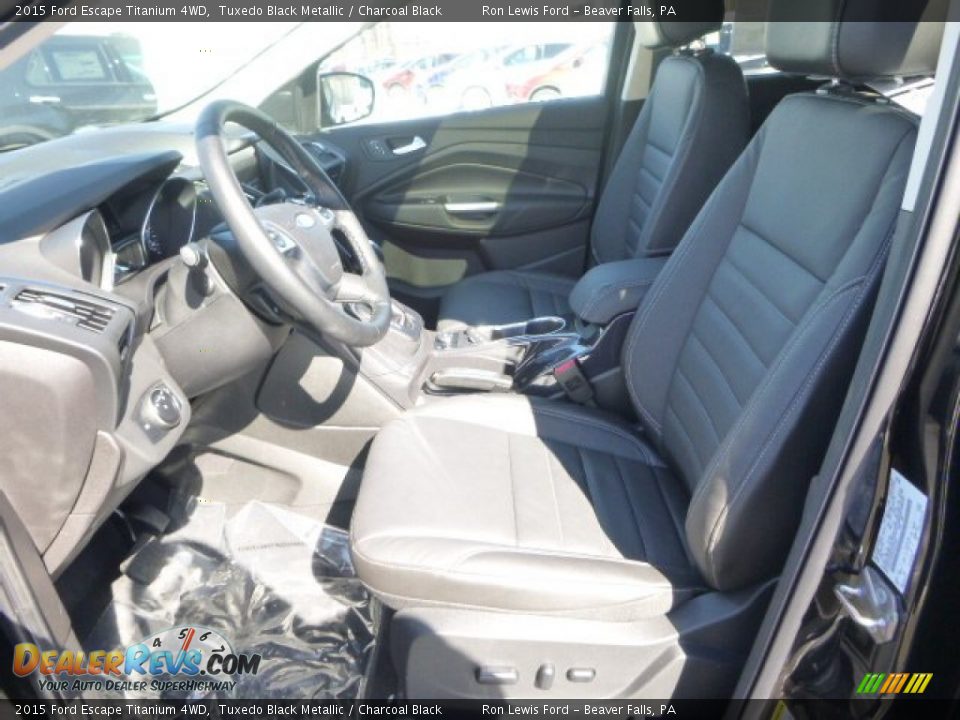 2015 Ford Escape Titanium 4WD Tuxedo Black Metallic / Charcoal Black Photo #16