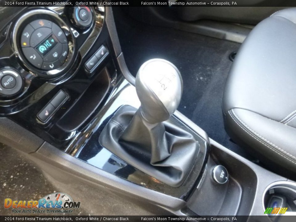 2014 Ford Fiesta Titanium Hatchback Oxford White / Charcoal Black Photo #20