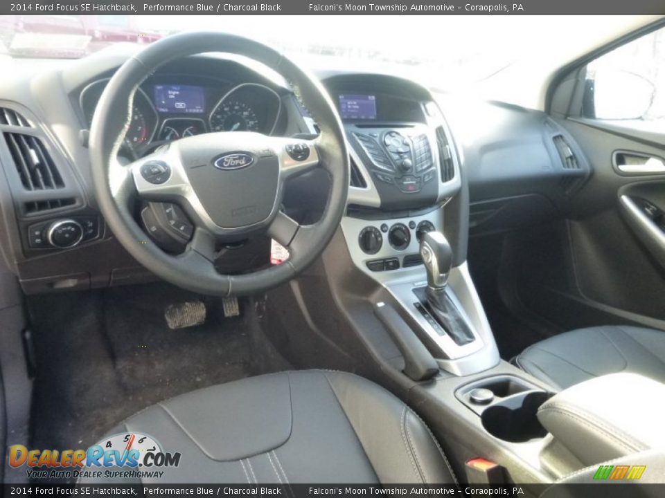 2014 Ford Focus SE Hatchback Performance Blue / Charcoal Black Photo #16