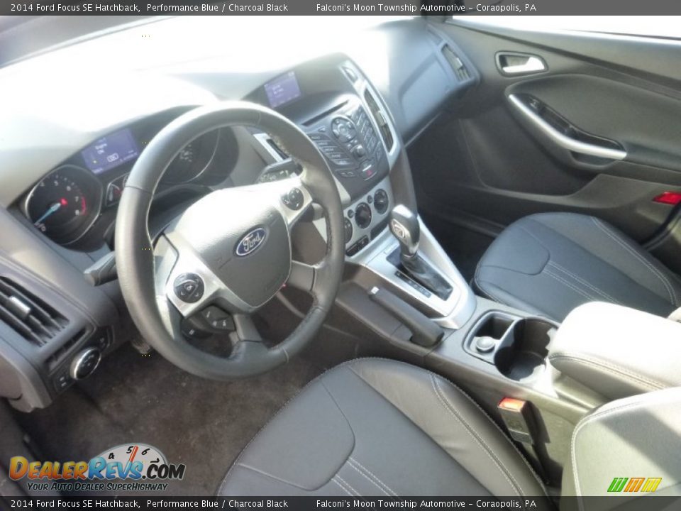2014 Ford Focus SE Hatchback Performance Blue / Charcoal Black Photo #19