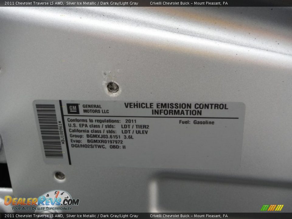 2011 Chevrolet Traverse LS AWD Silver Ice Metallic / Dark Gray/Light Gray Photo #11