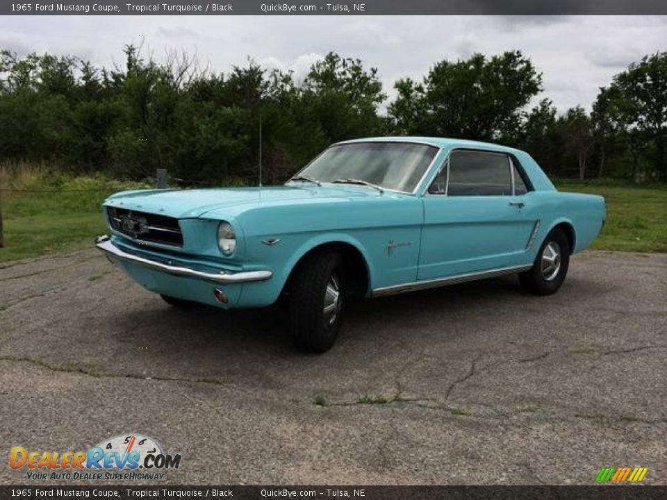 Front 3/4 View of 1965 Ford Mustang Coupe Photo #1