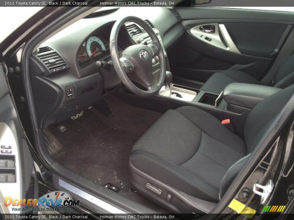 Dark Charcoal Interior - 2011 Toyota Camry SE Photo #6