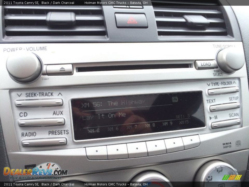 Controls of 2011 Toyota Camry SE Photo #8