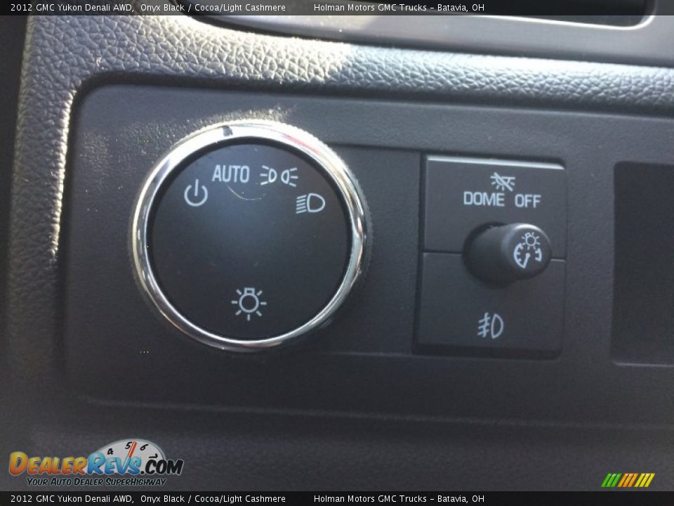 2012 GMC Yukon Denali AWD Onyx Black / Cocoa/Light Cashmere Photo #15