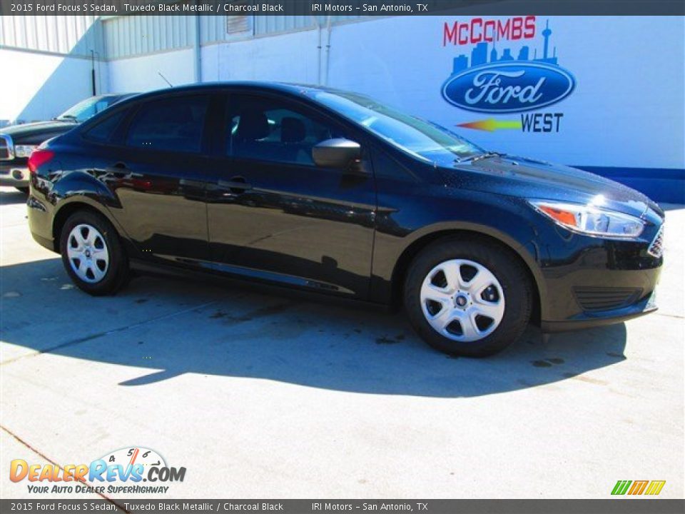 2015 Ford Focus S Sedan Tuxedo Black Metallic / Charcoal Black Photo #1