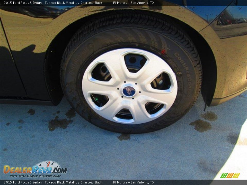 2015 Ford Focus S Sedan Tuxedo Black Metallic / Charcoal Black Photo #3