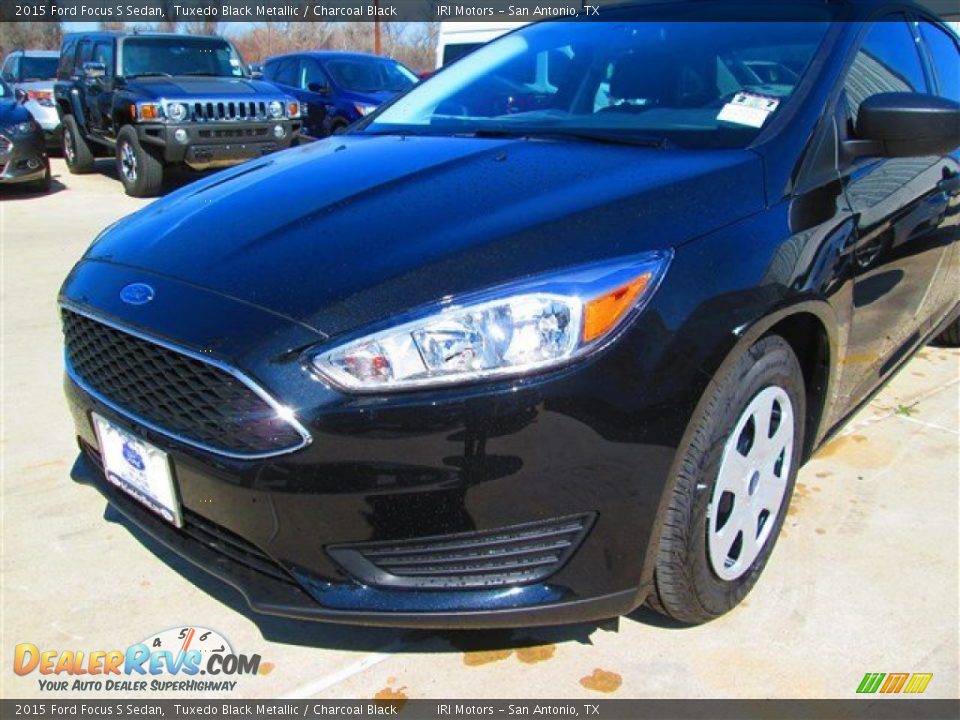 2015 Ford Focus S Sedan Tuxedo Black Metallic / Charcoal Black Photo #6