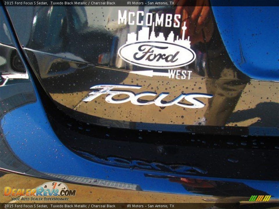2015 Ford Focus S Sedan Tuxedo Black Metallic / Charcoal Black Photo #9