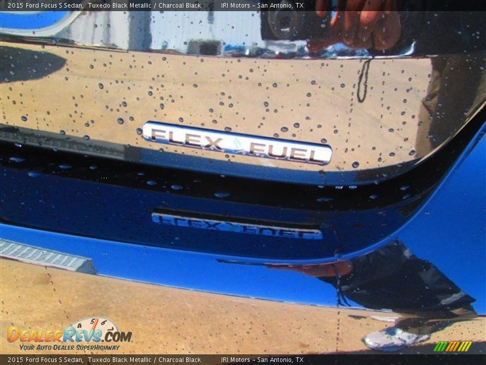 2015 Ford Focus S Sedan Tuxedo Black Metallic / Charcoal Black Photo #10