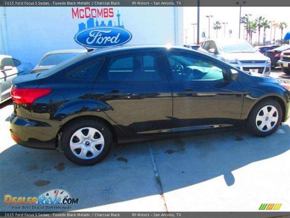2015 Ford Focus S Sedan Tuxedo Black Metallic / Charcoal Black Photo #12
