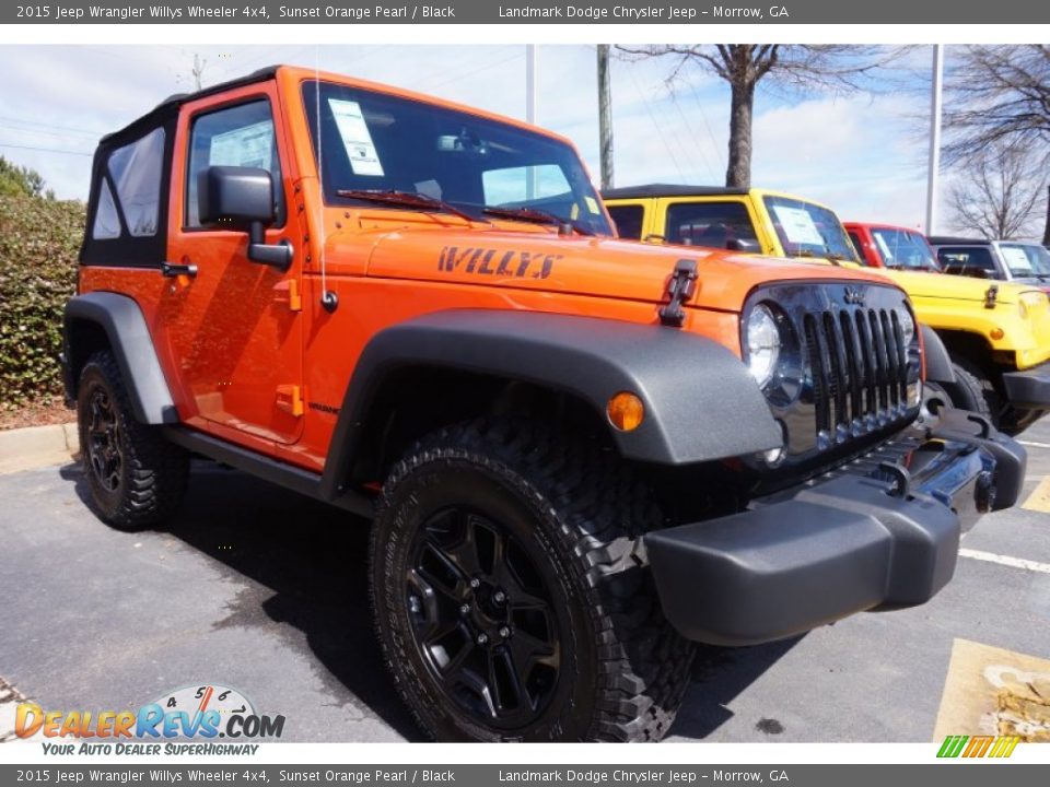 Front 3/4 View of 2015 Jeep Wrangler Willys Wheeler 4x4 Photo #4