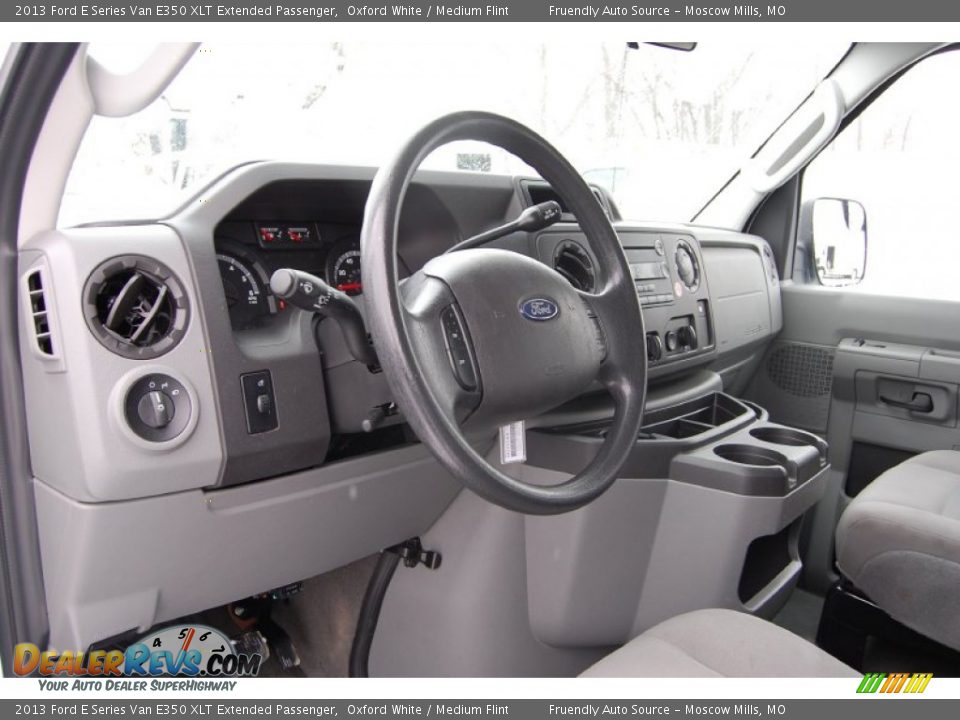 2013 Ford E Series Van E350 XLT Extended Passenger Oxford White / Medium Flint Photo #15