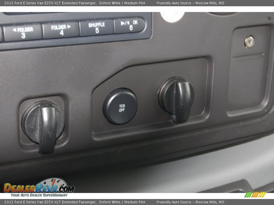 2013 Ford E Series Van E350 XLT Extended Passenger Oxford White / Medium Flint Photo #17