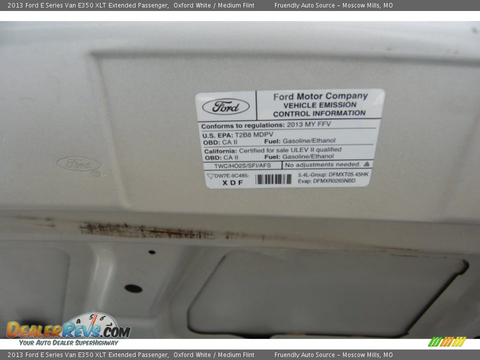 2013 Ford E Series Van E350 XLT Extended Passenger Oxford White / Medium Flint Photo #23