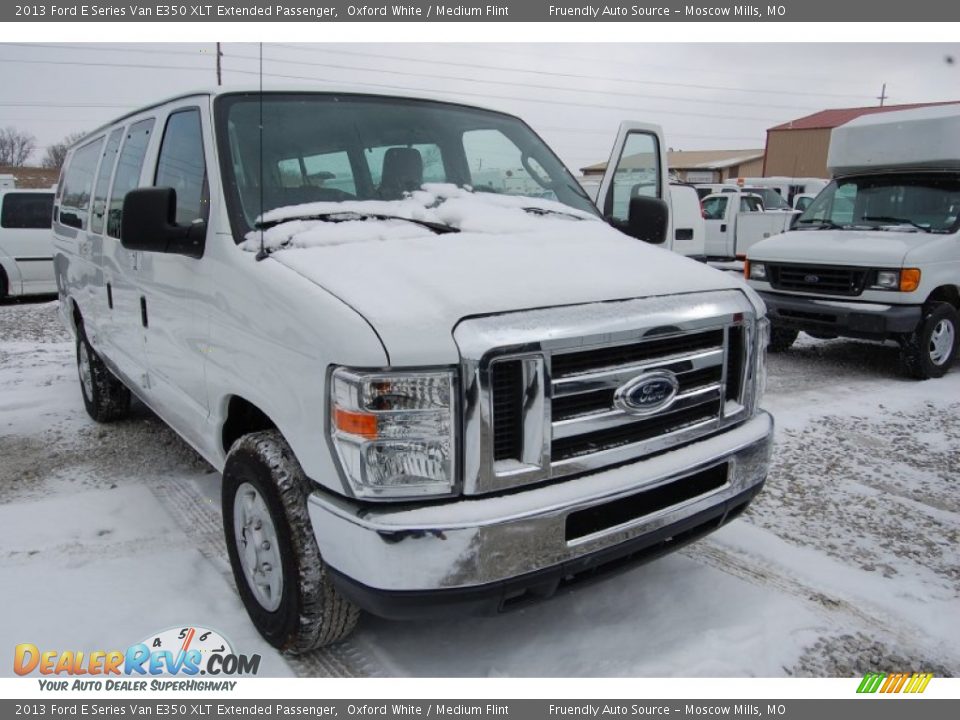 2013 Ford E Series Van E350 XLT Extended Passenger Oxford White / Medium Flint Photo #25