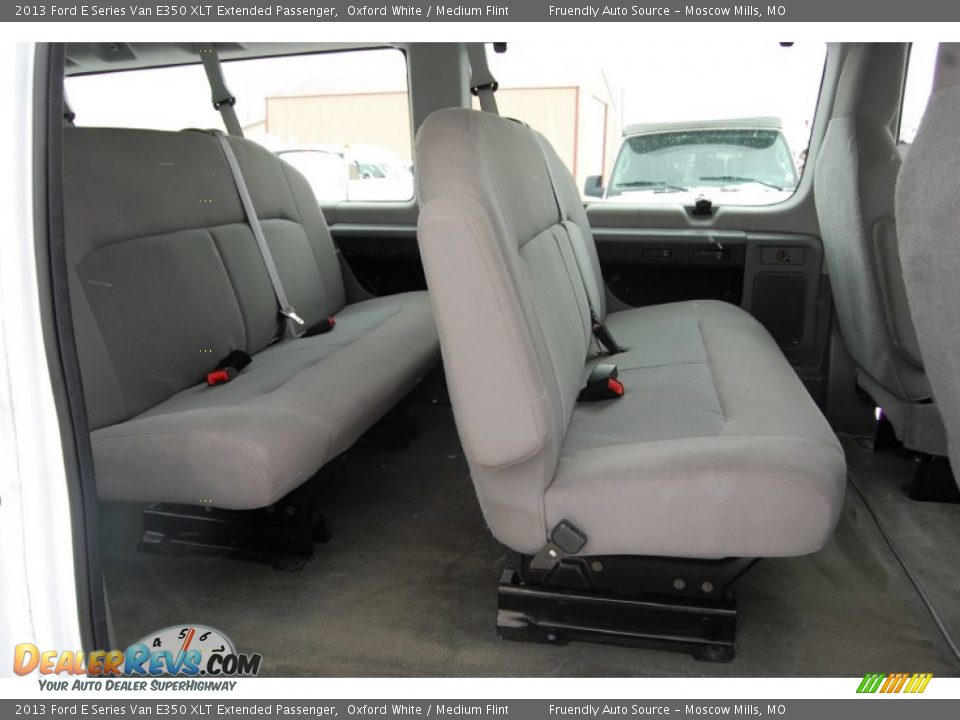 2013 Ford E Series Van E350 XLT Extended Passenger Oxford White / Medium Flint Photo #27