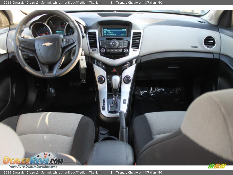 2013 Chevrolet Cruze LS Summit White / Jet Black/Medium Titanium Photo #10