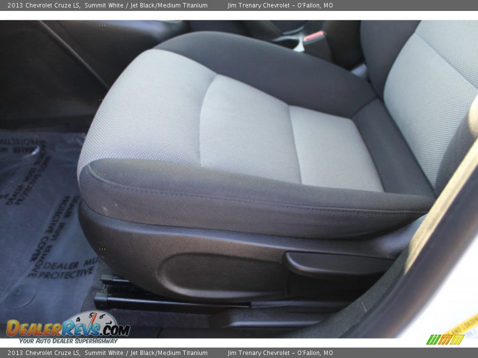 2013 Chevrolet Cruze LS Summit White / Jet Black/Medium Titanium Photo #16