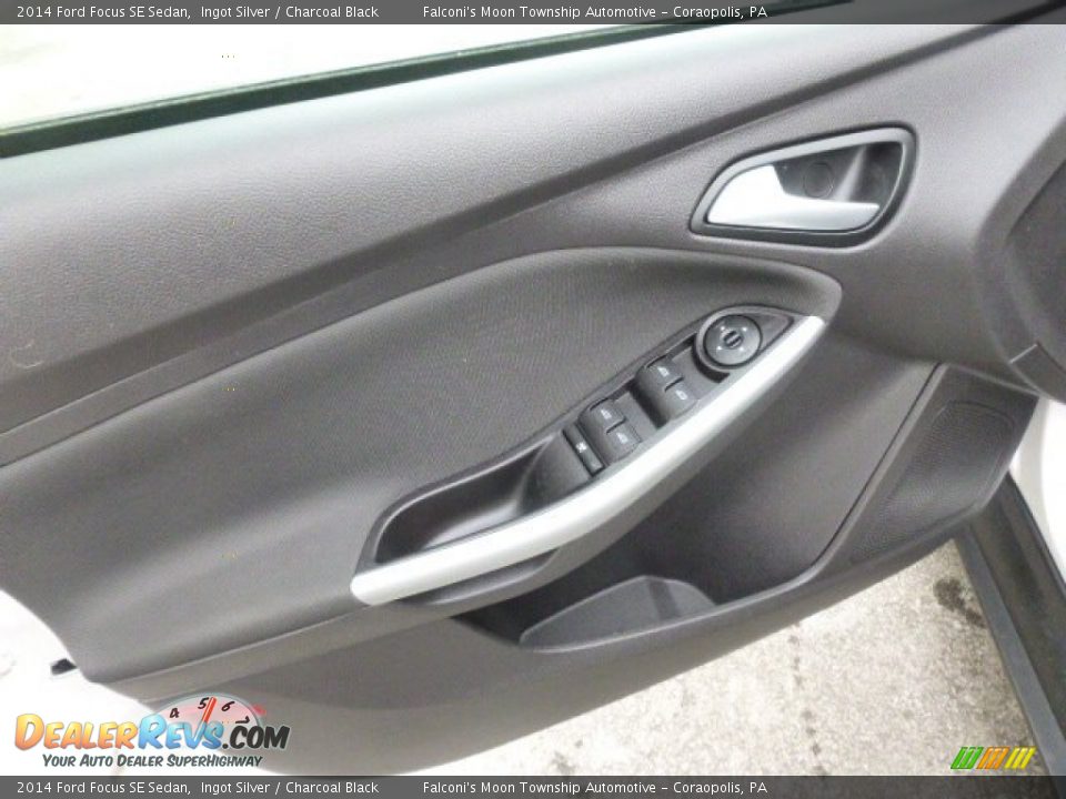 2014 Ford Focus SE Sedan Ingot Silver / Charcoal Black Photo #18