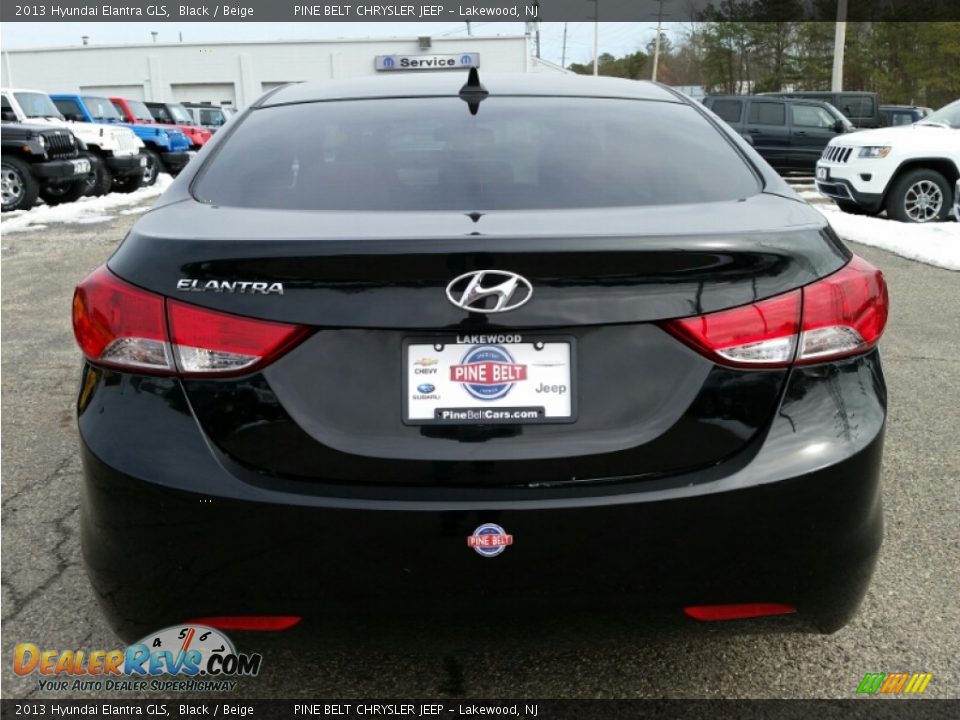 2013 Hyundai Elantra GLS Black / Beige Photo #8