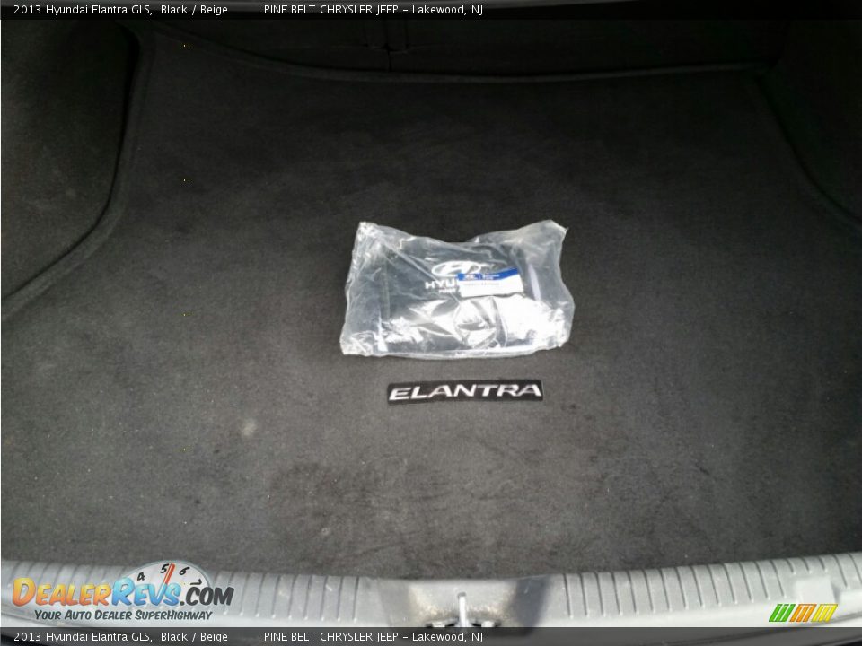 2013 Hyundai Elantra GLS Black / Beige Photo #20