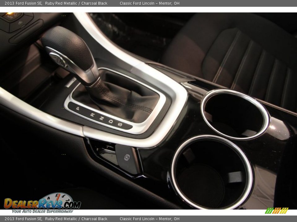 2013 Ford Fusion SE Shifter Photo #10