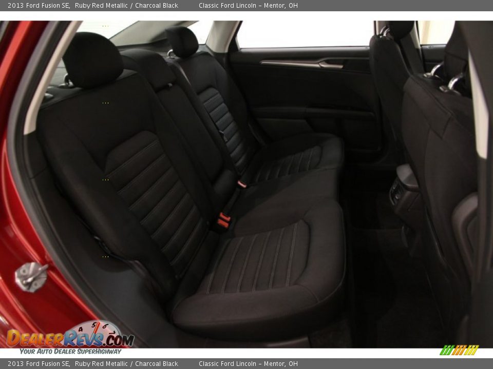 2013 Ford Fusion SE Ruby Red Metallic / Charcoal Black Photo #12