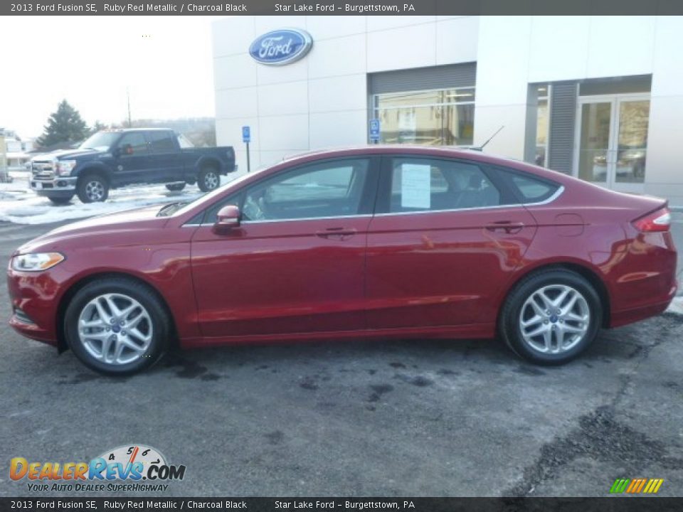 2013 Ford Fusion SE Ruby Red Metallic / Charcoal Black Photo #2