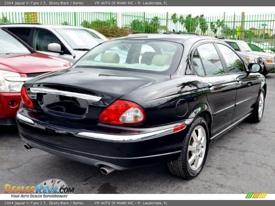 2004 Jaguar X-Type 2.5 Ebony Black / Barley Photo #10