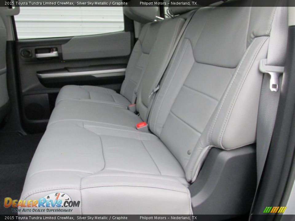 Rear Seat of 2015 Toyota Tundra Limited CrewMax Photo #20