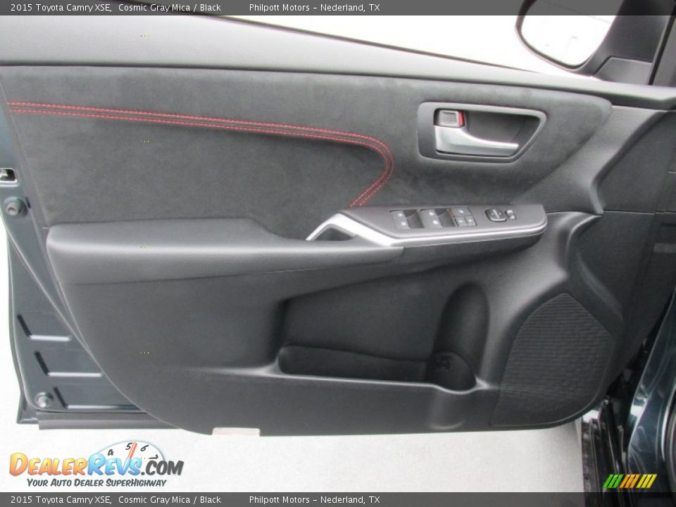 2015 Toyota Camry XSE Cosmic Gray Mica / Black Photo #19